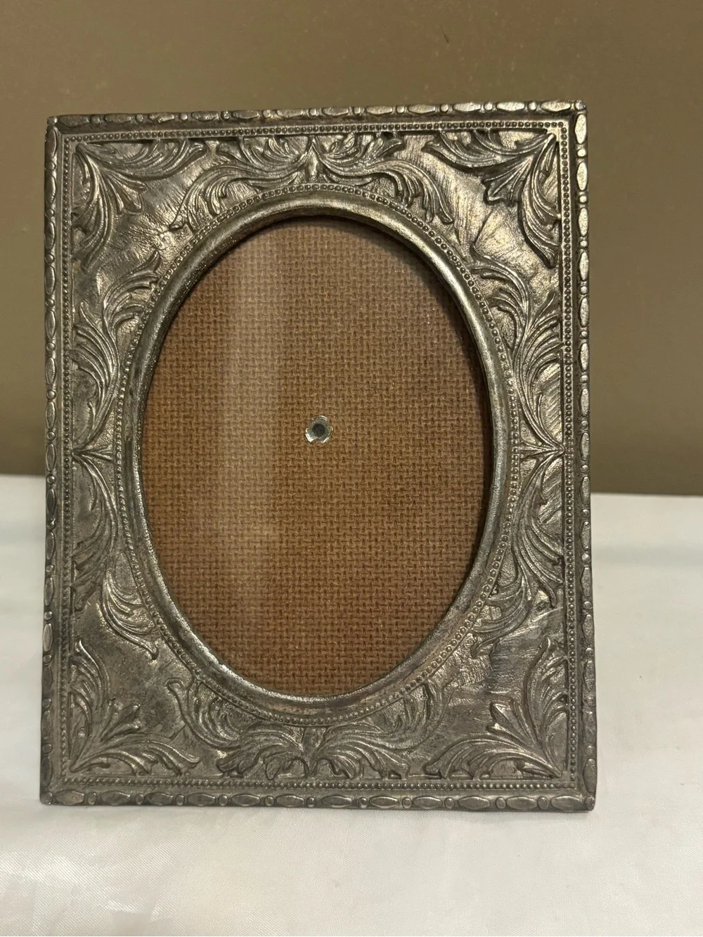 Antique tungsten Ornate Silver Oval Photo Frame